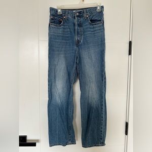 Levi’s Ribcage Straight Ankle